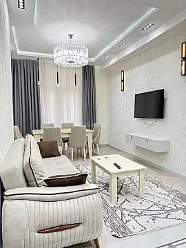 Kirayə verilir 3 otaqlı mənzil 115 m² — Bakı 3 otaq 115.00 m²