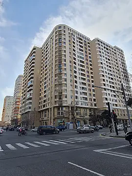 Satılır 2 otaqlı mənzil 115 m² — Bakı 2 otaq 115.00 m²