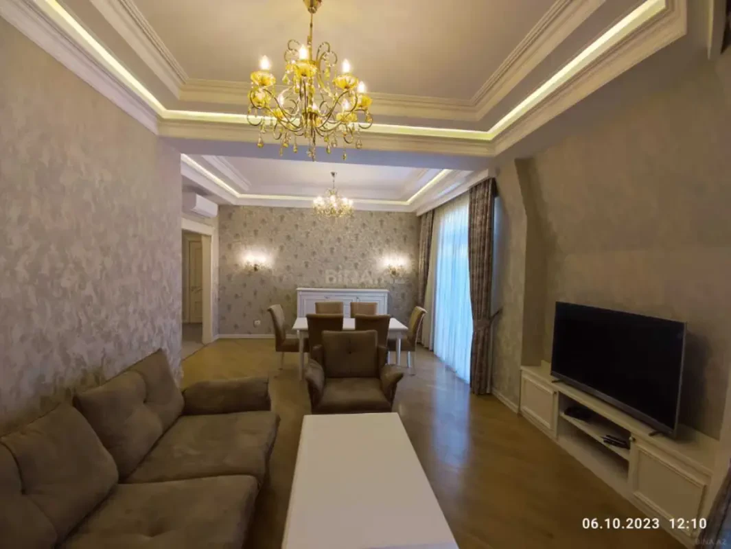 Kirayə verilir 3 otaqlı mənzil 120 m²
