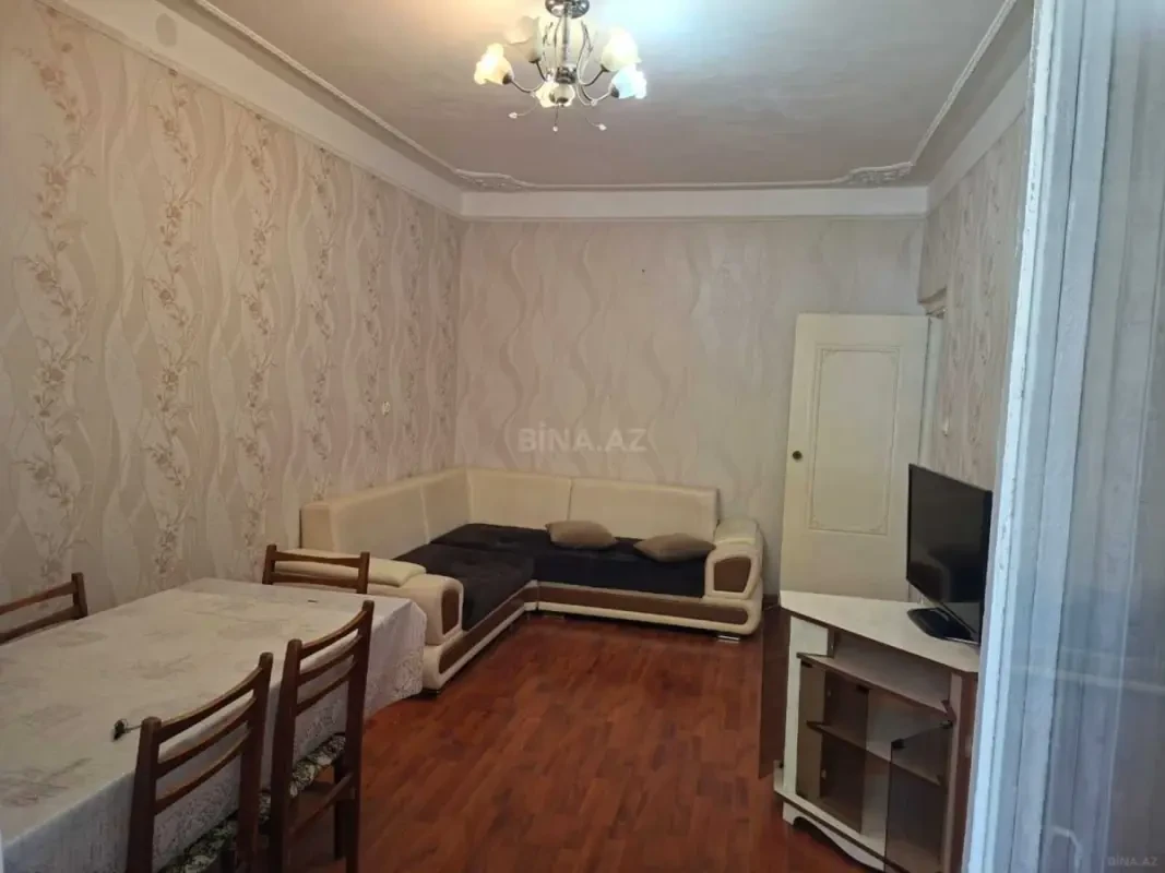 Kirayə verilir 3 otaqlı mənzil 85 m²