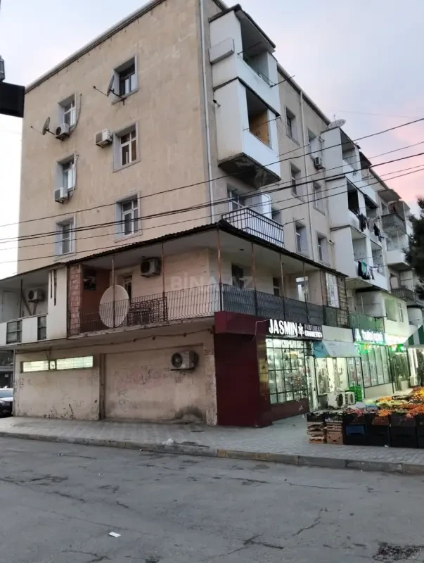 Kirayə verilir 2 otaqlı mənzil 40 m²