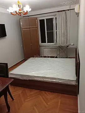 Kirayə verilir 3 otaqlı mənzil 80 m² — Bakı 3 otaq 80.00 m²