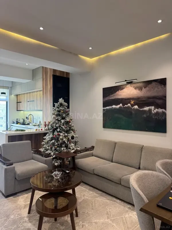 Kirayə verilir 2 otaqlı mənzil 85 m²
