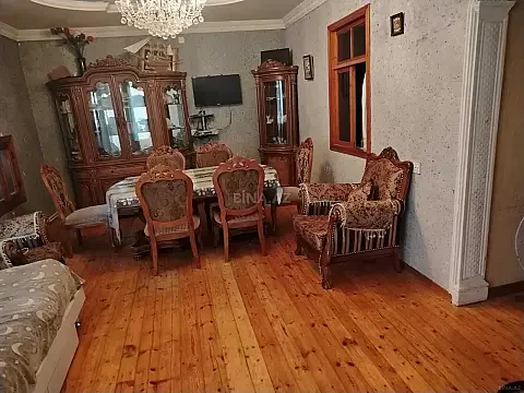 Satılır 5 otaqlı həyət evi 140 m² — Bakı, M.Ə.Rəsulzadə qəs. 5 otaq 140.00 m²