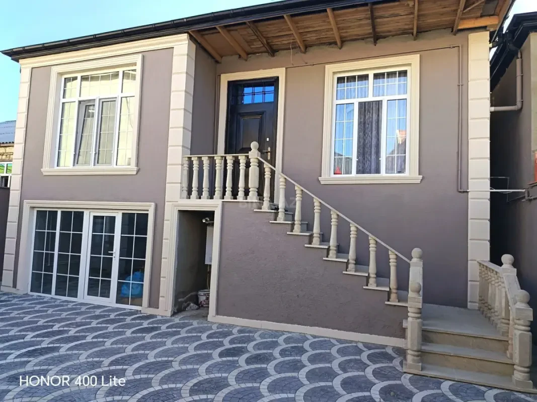 Satılır 3 otaqlı həyət evi 110 m²