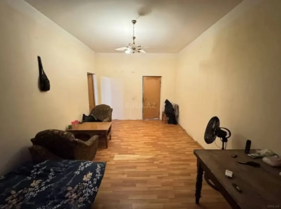 Kirayə verilir 2 otaqlı mənzil 60 m²