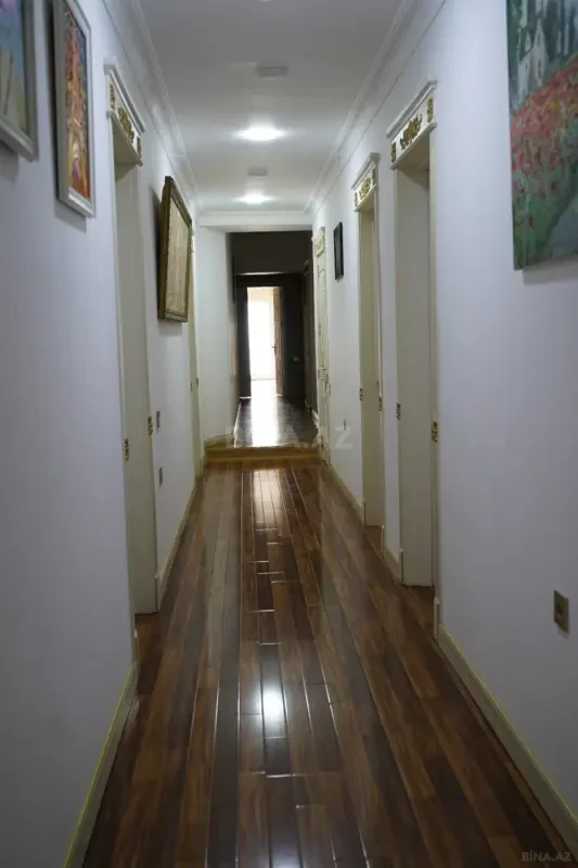 Kirayə verilir 11 otaqlı ofis 350 m²
