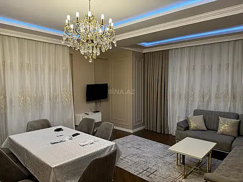 Kirayə verilir 3 otaqlı mənzil 121 m² — Bakı 3 otaq 121.00 m²
