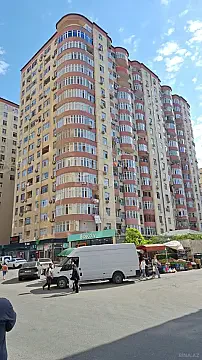 Satılır 2 otaqlı mənzil 73.3 m² — Bakı, İnşaatçılar 2 otaq 73.30 m²