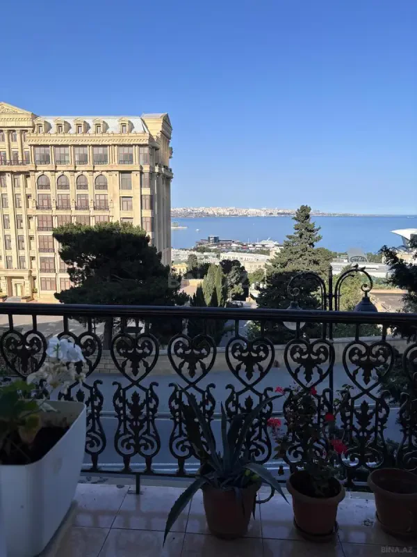 Kirayə verilir 3 otaqlı mənzil 60 m²
