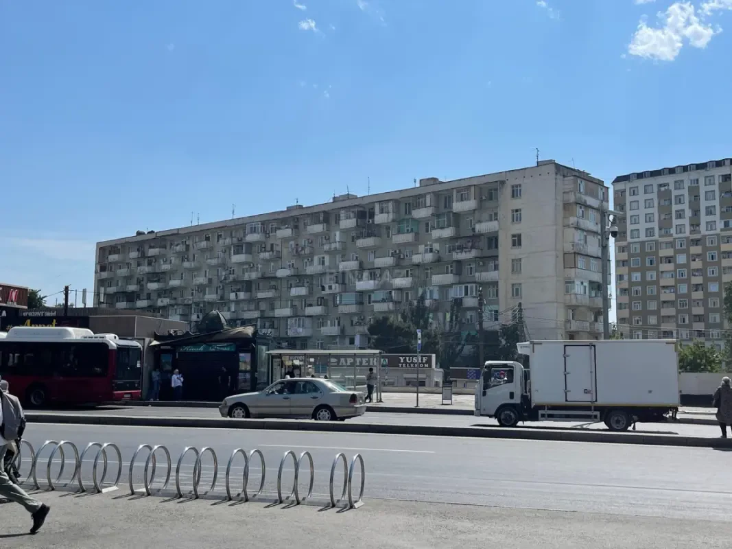 Kirayə verilir 3 otaqlı mənzil 67 m²