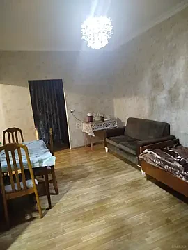 Kirayə verilir 3 otaqlı mənzil 75 m² — Bakı, Memar Əcəmi yanı 3 otaq 75.00 m²