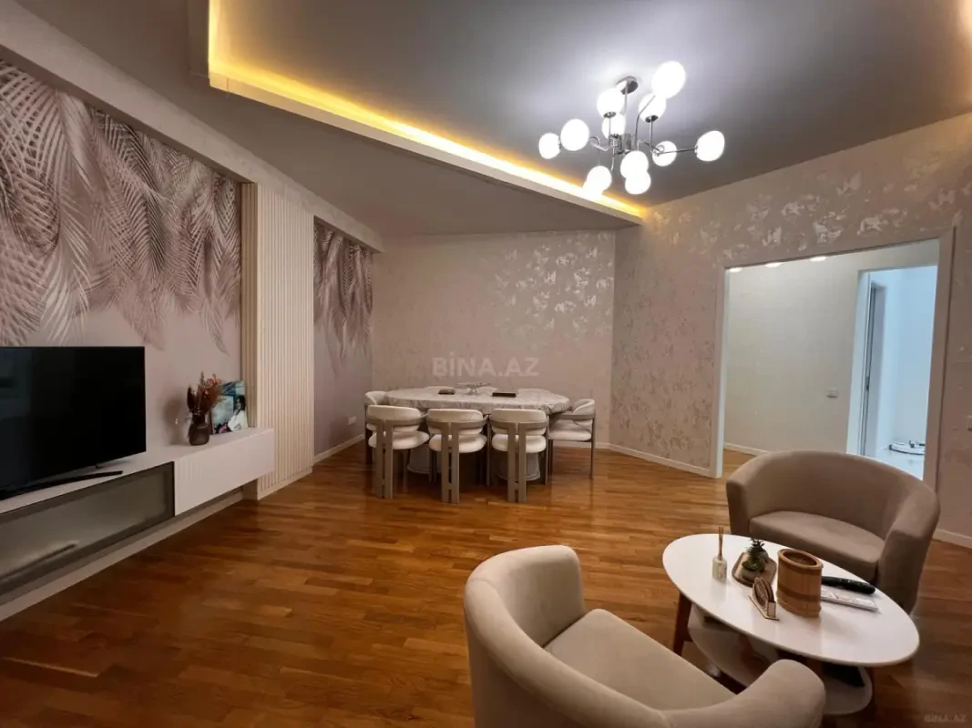 Satılır 2 otaqlı mənzil 85 m²