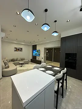 Kirayə verilir 3 otaqlı mənzil 95 m² — Bakı 3 otaq 95.00 m²