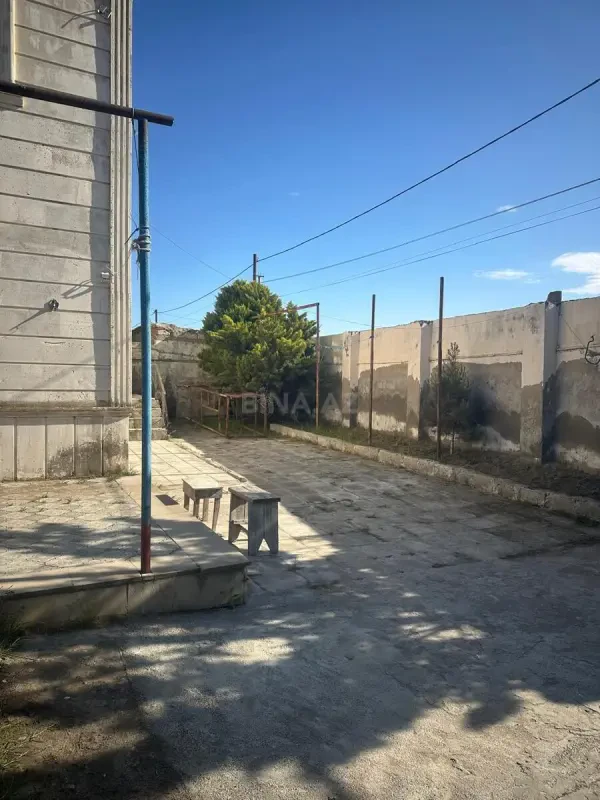 Kirayə verilir 4 otaqlı həyət evi 180 m²
