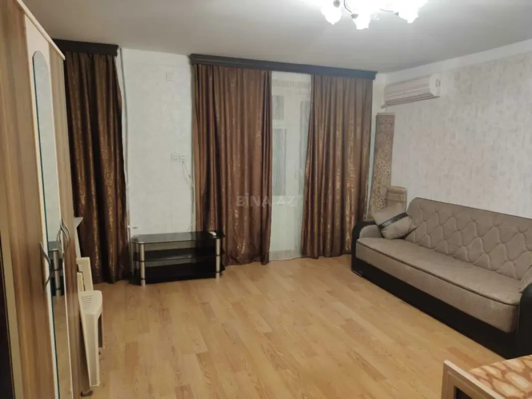 Kirayə verilir 1 otaqlı mənzil 45 m²