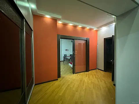 Kirayə verilir 3 otaqlı mənzil 120 m² — Bakı 3 otaq 120.00 m²