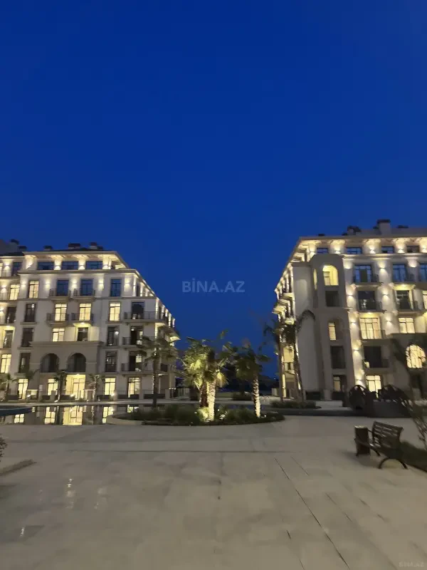 Satılır 2 otaqlı mənzil 85 m²
