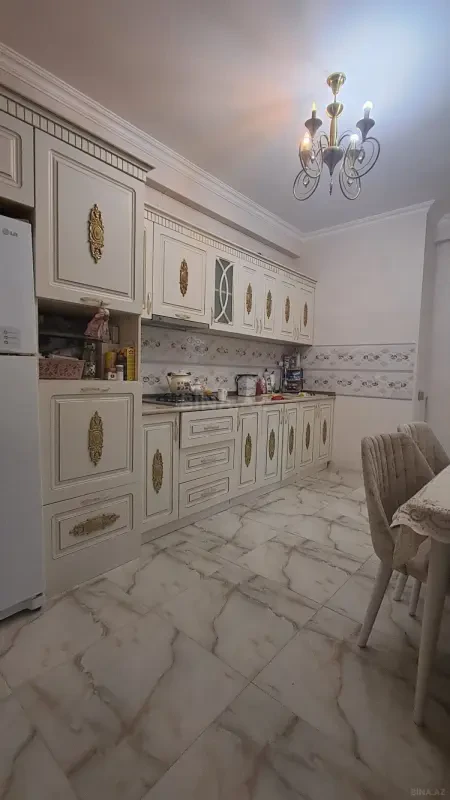 Satılır 3 otaqlı mənzil 106 m²