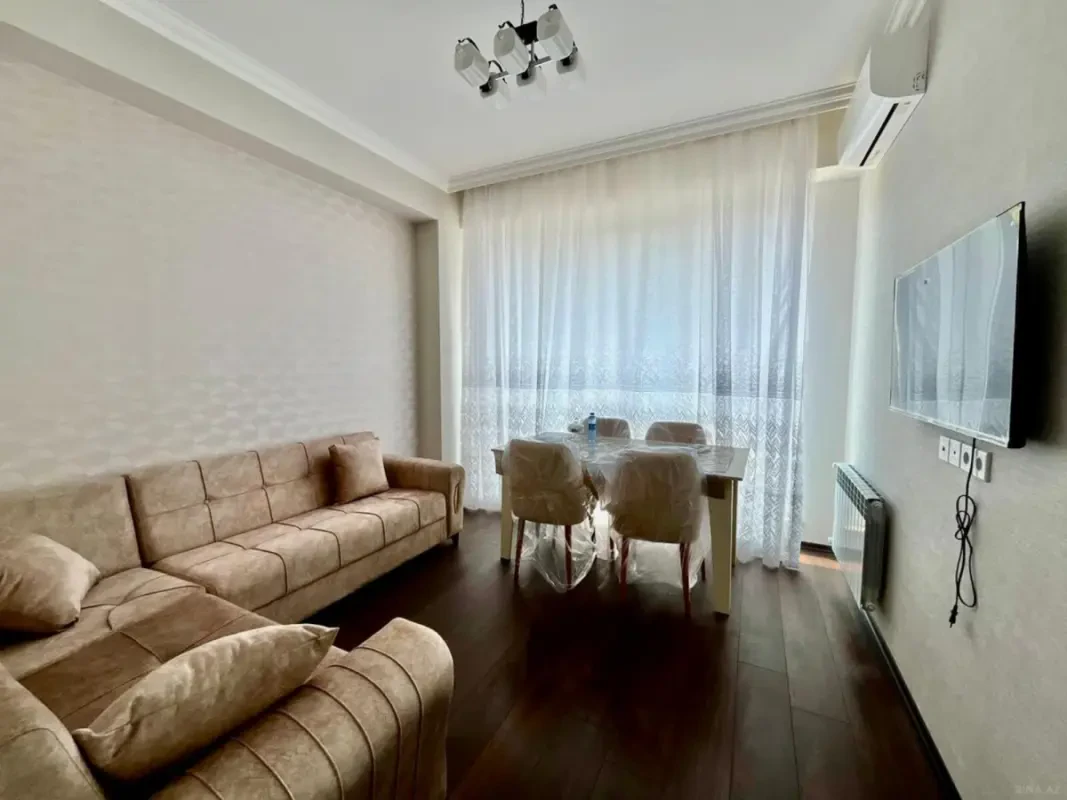 Kirayə verilir 2 otaqlı mənzil 65 m²