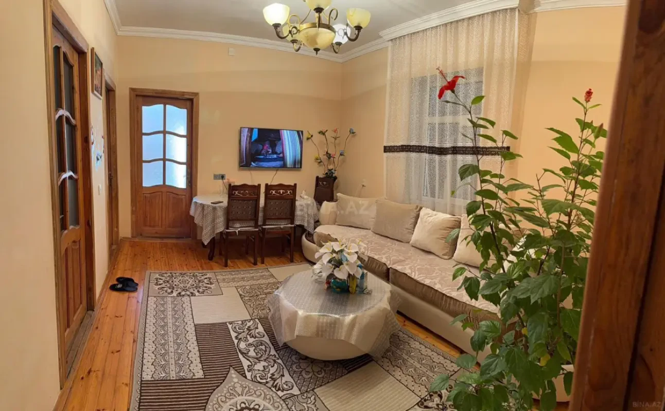 Satılır 3 otaqlı həyət evi 120 m²