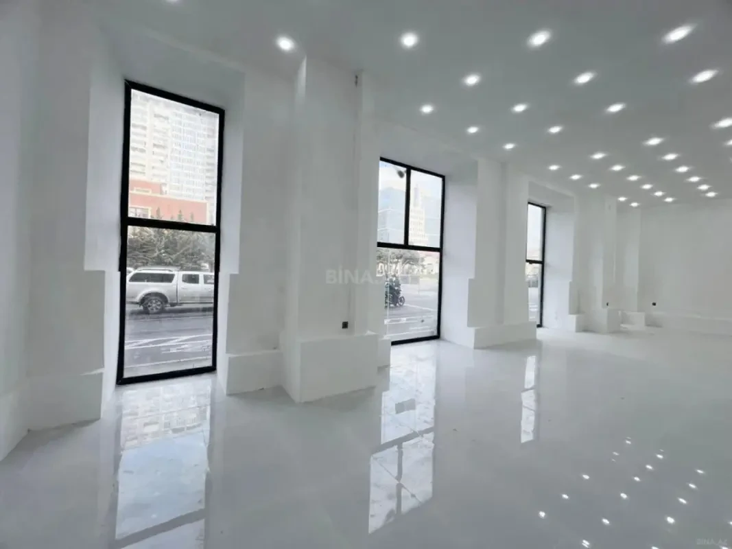 Kirayə verilir obyekt 200 m²