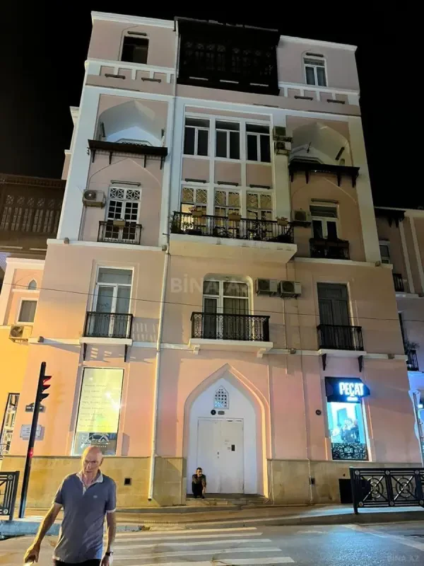 Kirayə verilir 2 otaqlı mənzil 45 m²