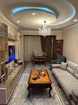 Satılır 2 otaqlı mənzil 60 m² — Bakı, Memar Əcəmi yanı 2 otaq 60.00 m²