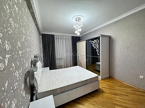 Satılır 3 otaqlı mənzil 105 m² — Bakı 3 otaq 105.00 m²