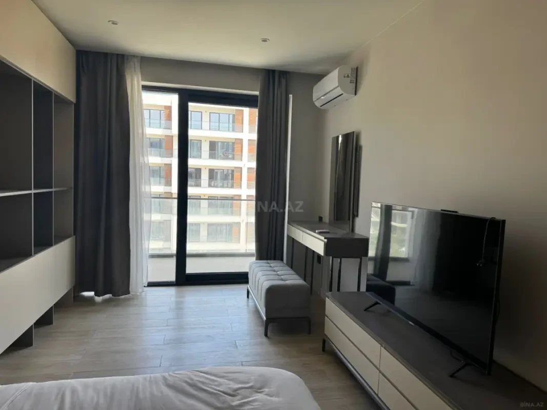Kirayə verilir 2 otaqlı mənzil 95 m²