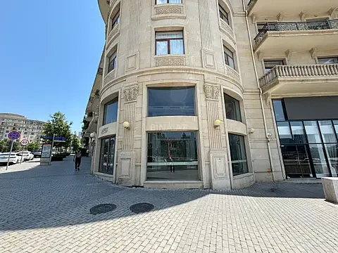 Kirayə verilir obyekt 259 m² — Bakı, Xətai 259.00 m²