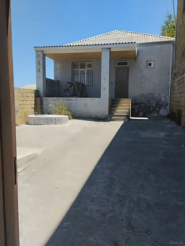 Satılır 3 otaqlı həyət evi 90 m²