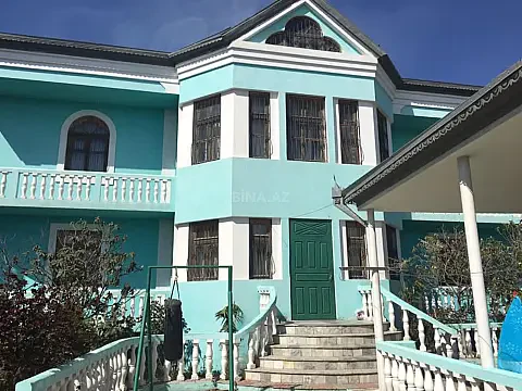 Satılır 10 otaqlı həyət evi 560 m² — Bakı, Əhmədli 10 otaq 560.00 m²