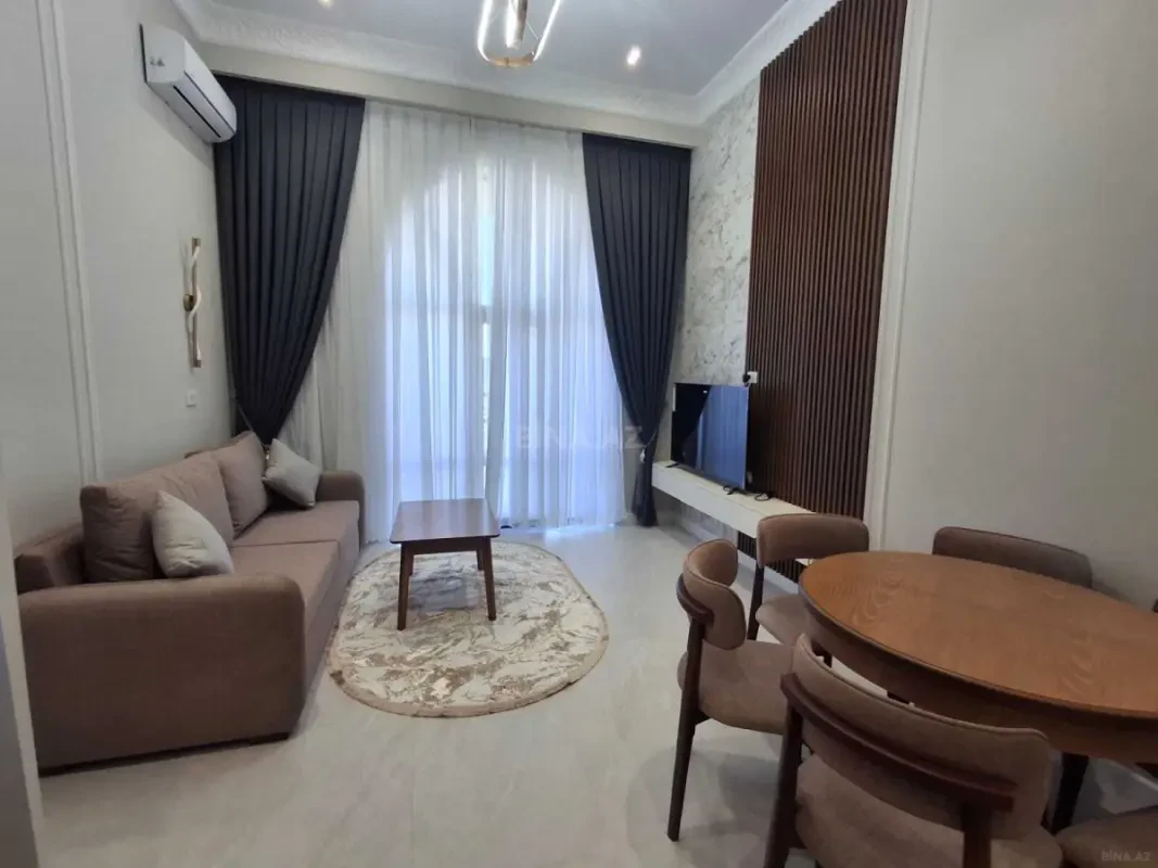 Kirayə verilir 2 otaqlı mənzil 75 m²