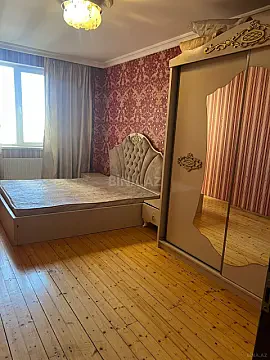 Kirayə verilir 3 otaqlı mənzil 80 m² — Bakı, Yasamal 3 otaq 80.00 m²