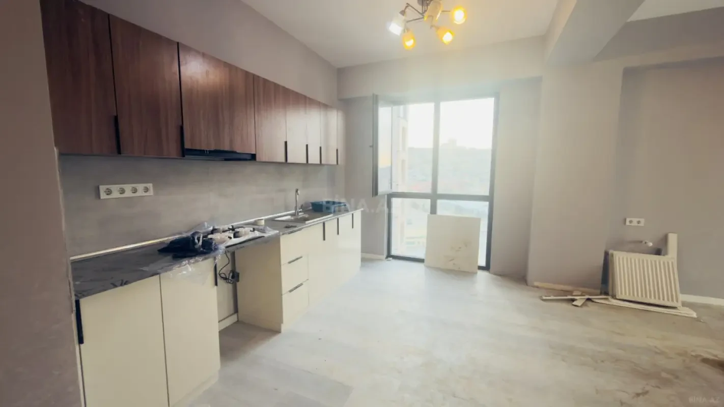 Satılır 3 otaqlı mənzil 79 m²