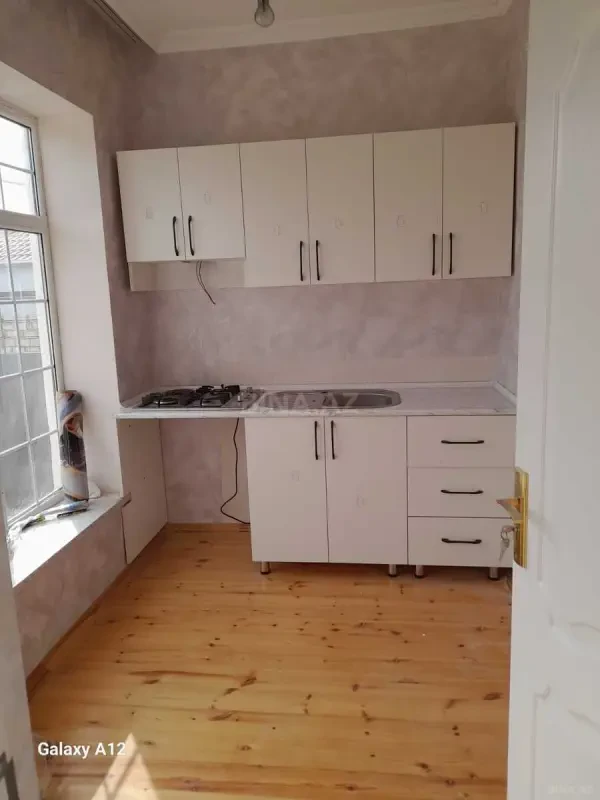 Satılır 2 otaqlı həyət evi 56 m²