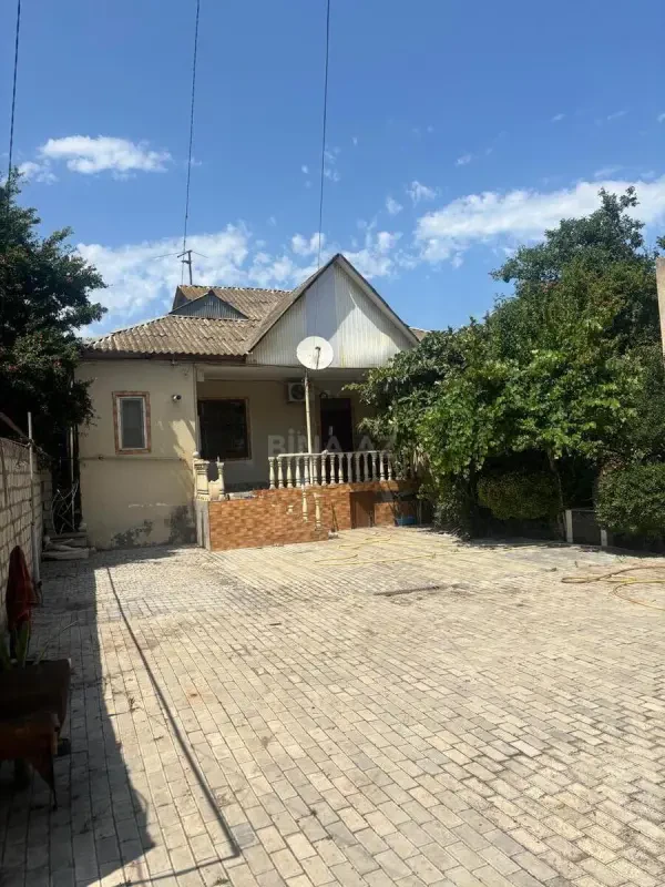 Satılır 3 otaqlı həyət evi 147 m²