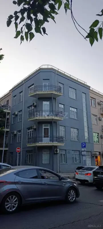 Kirayə verilir 2 otaqlı ofis 70 m²