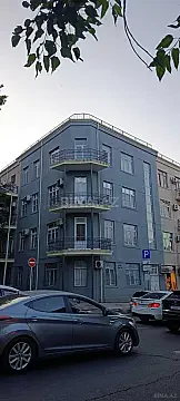 Kirayə verilir 2 otaqlı ofis 70 m² — Bakı 2 otaq 70.00 m²