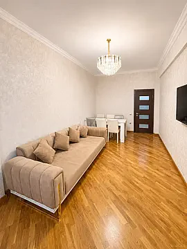 Kirayə verilir 3 otaqlı mənzil 102 m² — Bakı 3 otaq 102.00 m²
