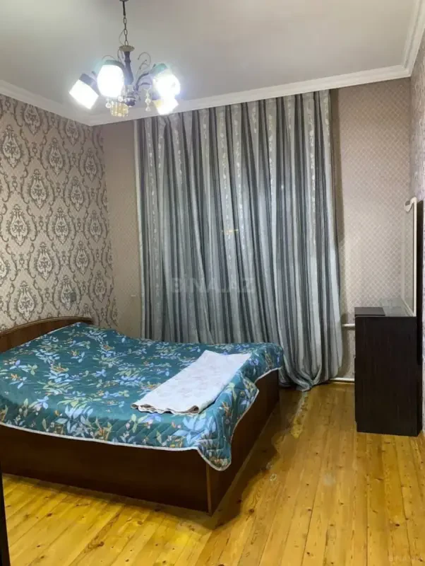 Kirayə verilir 3 otaqlı mənzil 82 m²