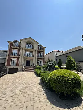 Satılır 7 otaqlı həyət evi 800 m² — Bakı 7 otaq 800.00 m²
