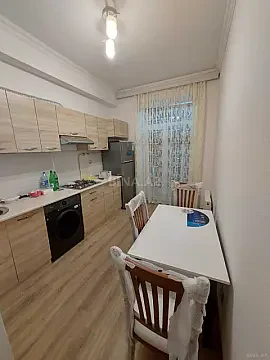 Kirayə verilir 2 otaqlı mənzil 65 m² — Bakı, İnşaatçılar 2 otaq 65.00 m²
