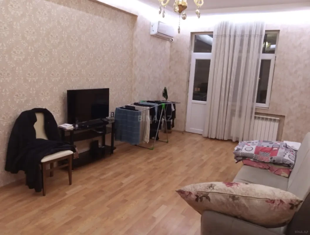 Kirayə verilir 3 otaqlı mənzil 70 m²