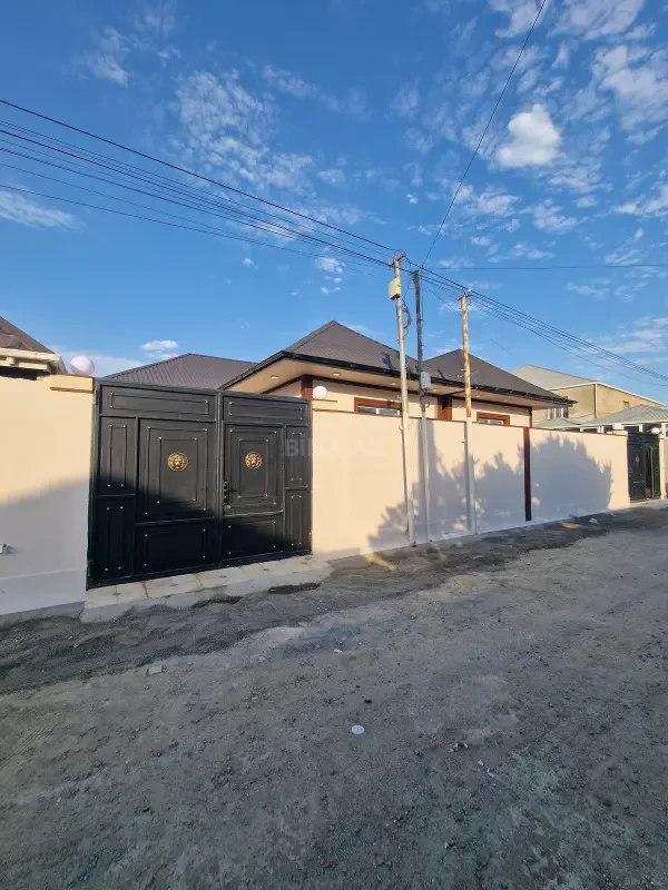 Satılır 2 otaqlı həyət evi 63 m²