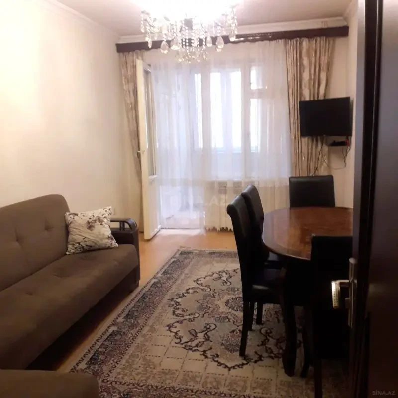 Kirayə verilir 2 otaqlı mənzil 55 m²