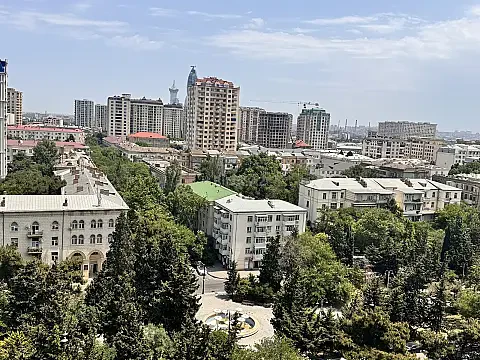 Satılır 3 otaqlı mənzil 120 m² — Bakı, Nərimanov 3 otaq 120.00 m²