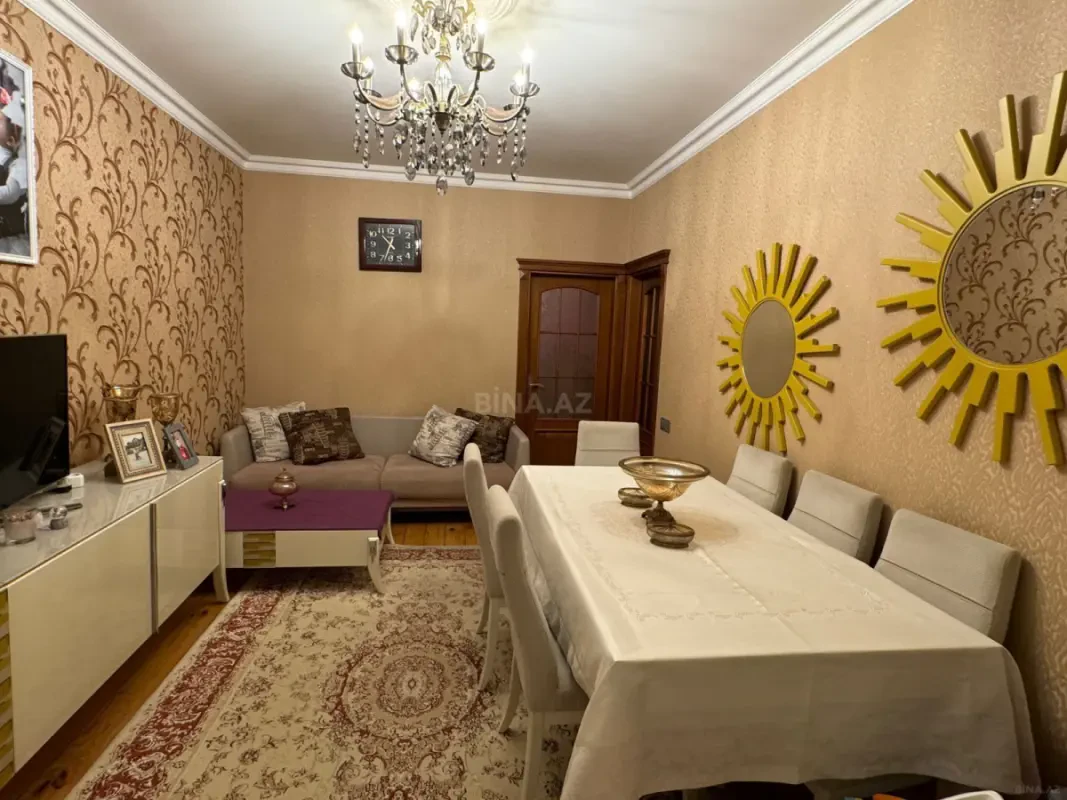 Kirayə verilir 2 otaqlı mənzil 55 m²