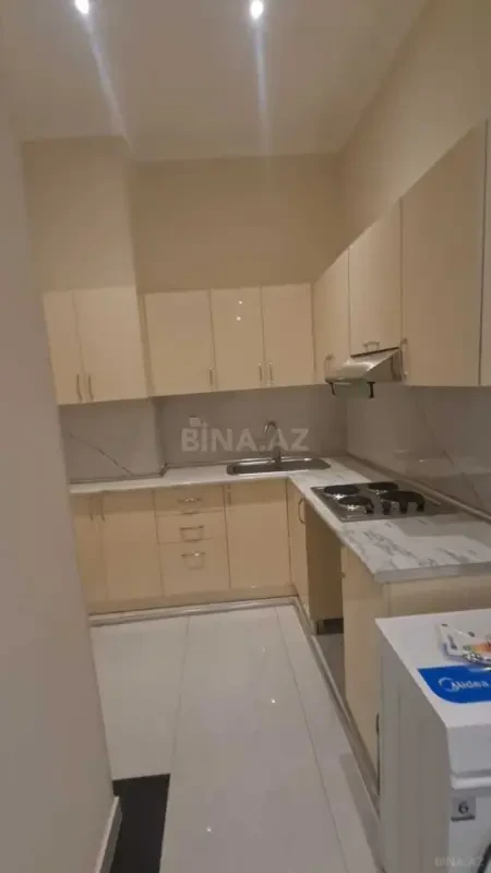 Kirayə verilir 4 otaqlı mənzil 110 m²